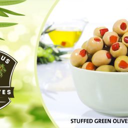stuffed green olives with pimento