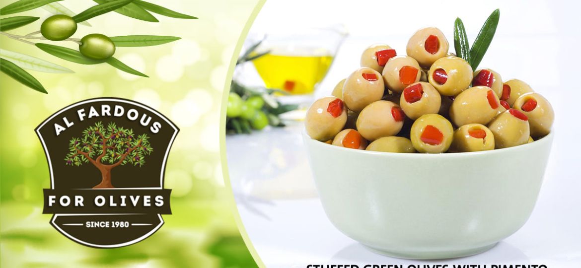 stuffed green olives with pimento